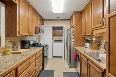 1382 Brockett Place, Clarkston, GA 30021 - Photo 6