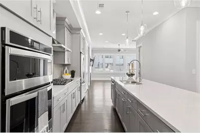 6608 Cadence Boulevard, Atlanta, GA 30328 - Photo 8