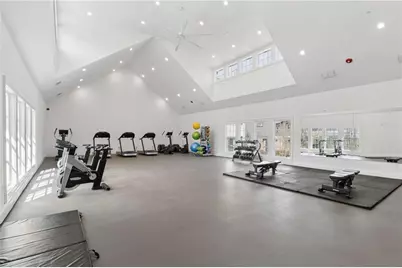 6608 Cadence Boulevard, Atlanta, GA 30328 - Photo 32