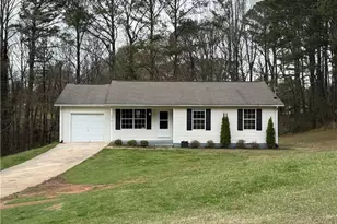 8910 Bridgewater Dr, Gainesville, GA 30506 - Photo 1