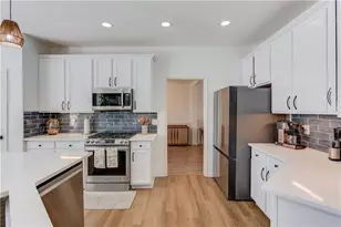 2714 Reflection Dr, Buford, GA 30519 - Photo 18