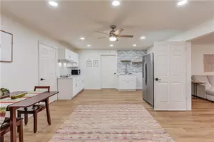 2714 Reflection Dr, Buford, GA 30519 - Photo 44