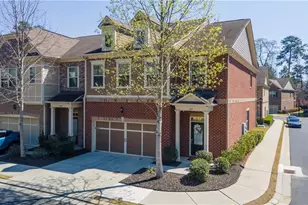 101 Newcomb Ct, Atlanta, GA 30328 - Photo 2