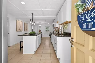 2439 Lakeshore Dr NE, Conyers, GA 30012 - Photo 6