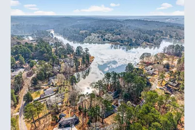 2439 Lakeshore Drive NE, Conyers, GA 30012 - Photo 84