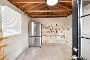 2439 Lakeshore Dr NE, Conyers, GA 30012 - Photo 74