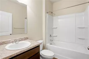 813 Blue Hill Ln, Atlanta, GA 30349 - Photo 16