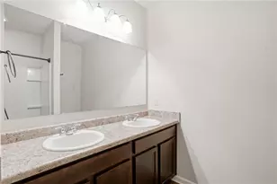 813 Blue Hill Ln, Atlanta, GA 30349 - Photo 20