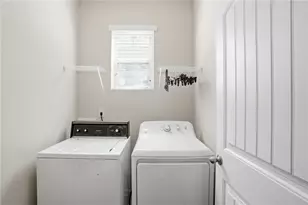 813 Blue Hill Ln, Atlanta, GA 30349 - Photo 24