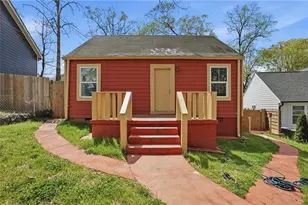 1105 Oak Knoll Terrace SE, Atlanta, GA 30315 - Photo 1