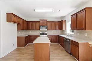 4003 Duran Ln, Auburn, GA 30011 - Photo 2