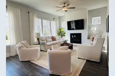 120 Crimson Feather Drive, Jefferson, GA 30549 - Photo 2