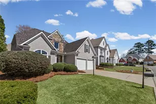 1233 Parkview Ln NW, Kennesaw, GA 30152 - Photo 2