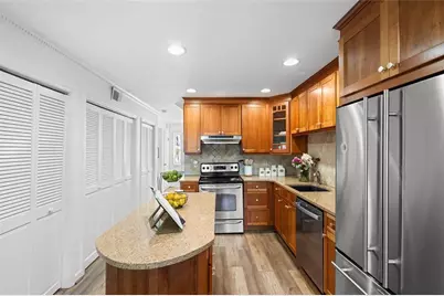 1105 Clairemont Avenue #P, Decatur, GA 30030 - Photo 22