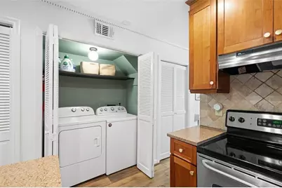 1105 Clairemont Avenue #P, Decatur, GA 30030 - Photo 24