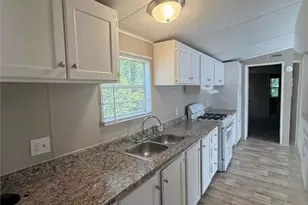 7631 Dallas Hwy, Douglasville, GA 30134 - Photo 4