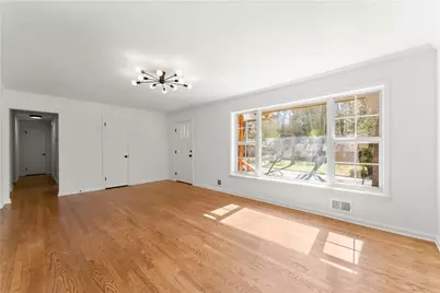 698 Holly Drive, Gainesville, GA 30501 - Photo 16