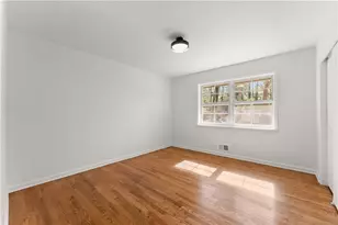 698 Holly Dr, Gainesville, GA 30501 - Photo 32