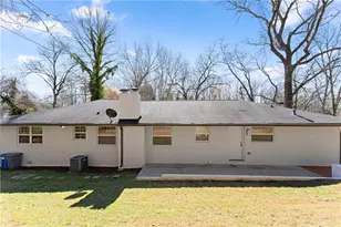 698 Holly Dr, Gainesville, GA 30501 - Photo 36