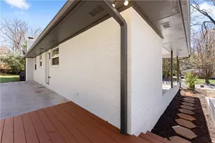 698 Holly Dr, Gainesville, GA 30501 - Photo 34