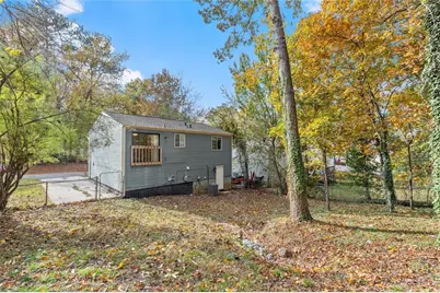 2116 Scarbrough Road, Stone Mountain, GA 30088 - Photo 32