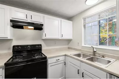 2116 Scarbrough Road, Stone Mountain, GA 30088 - Photo 6