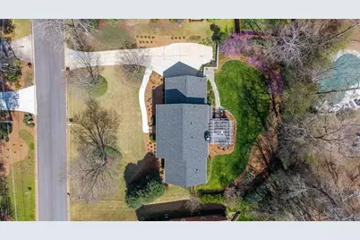 4890 Forestglade Court, Stone Mountain, GA 30087 - Photo 2