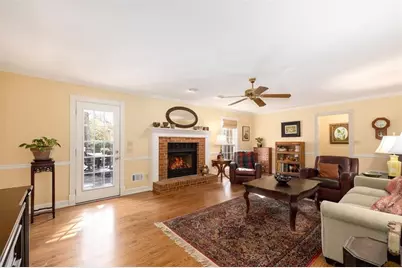 4890 Forestglade Court, Stone Mountain, GA 30087 - Photo 14