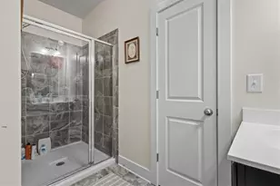 930 Bar Harbor Pl, Lawrenceville, GA 30044 - Photo 38