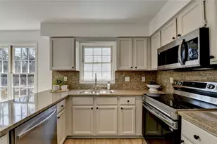 165 River Terrace Ct, Roswell, GA 30076 - Photo 26