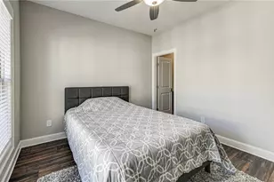 4321 Parkside Pl, Atlanta, GA 30342 - Photo 30