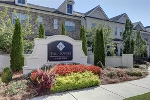 4321 Parkside Pl, Atlanta, GA 30342 - Photo 2