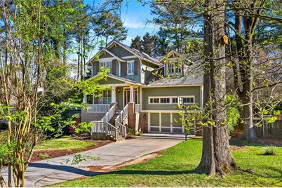 1759 NE Beacon Hill Boulevard NE, Atlanta, GA 30329 - Photo 2