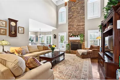 904 Augusta, Woodstock, GA 30188 - Photo 4