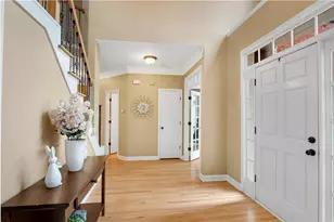 5885 Millwick Dr, Alpharetta, GA 30005 - Photo 6