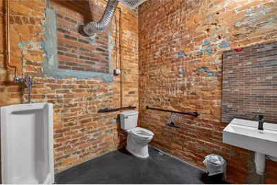 200 Barrett Street, Monroe, GA 30655 - Photo 28