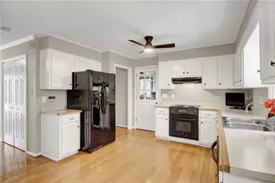 1261 Martin Nash Rd SW, Lilburn, GA 30047 - Photo 8