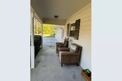 690 Kirkus Drive SE, Conyers, GA 30094 - Photo 2