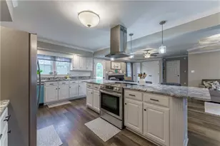 326 Ryan Dr, Auburn, GA 30011 - Photo 12