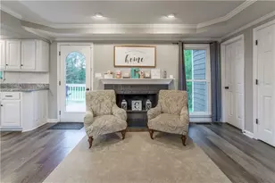 326 Ryan Dr, Auburn, GA 30011 - Photo 8