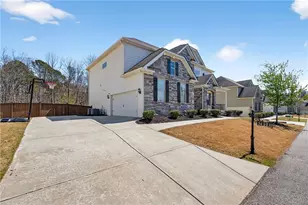 3690 Begonia Wy, Alpharetta, GA 30004 - Photo 2