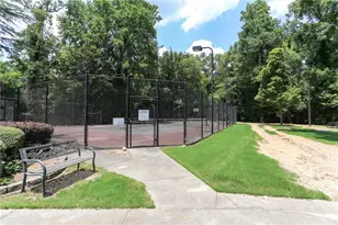 6700 Roswell Rd, Atlanta, GA 30328 - Photo 32