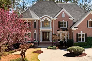 1090 Abingdon Ln, Alpharetta, GA 30022 - Photo 2