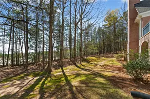 1090 Abingdon Ln, Alpharetta, GA 30022 - Photo 64