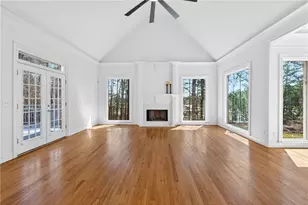 1090 Abingdon Ln, Alpharetta, GA 30022 - Photo 28