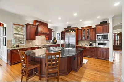 2252 Parkwood Place Court SE, Smyrna, GA 30080 - Photo 10