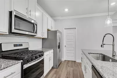 495 Sterling Creek Way, Loganville, GA 30052 - Photo 6