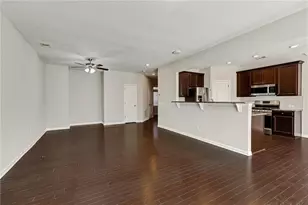 1237 Foxcroft Ln E, Cumming, GA 30041 - Photo 12