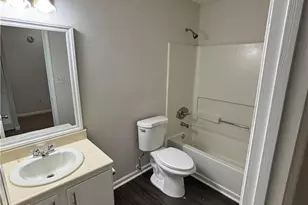 426 Bainbridge Dr, McDonough, GA 30253 - Photo 8