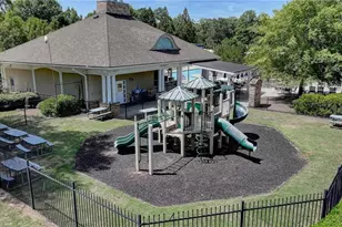 2620 Camden Glen Ct, Roswell, GA 30076 - Photo 52